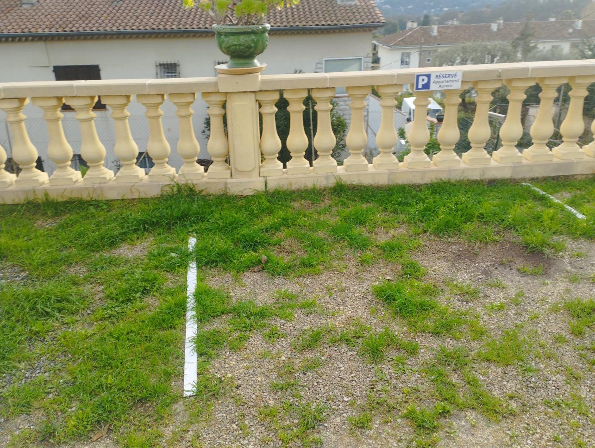 Appartement Aurore En Rez De Jardin Avec Parking Gratuit Vence Kültér fotó